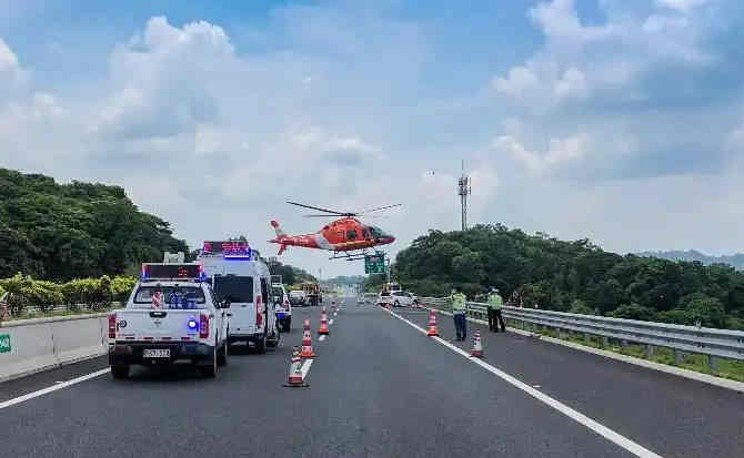 海东高速公路汽车救援案例
